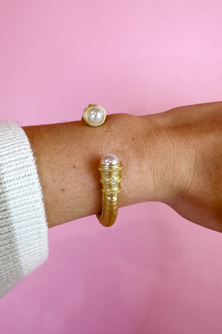 Pearl Accent Textured Cuff