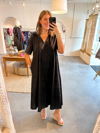 Adrienne Audrey Ruffle Collar Midi Dress Black