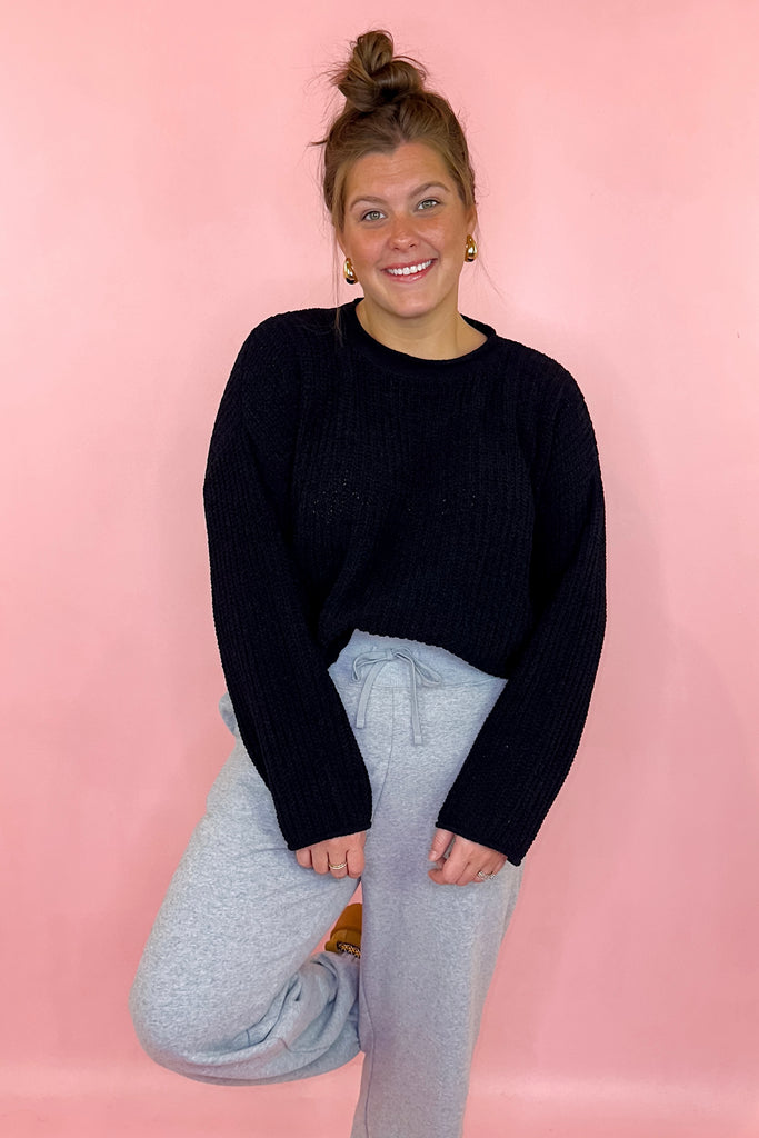 Black rolled neck sweater cropped