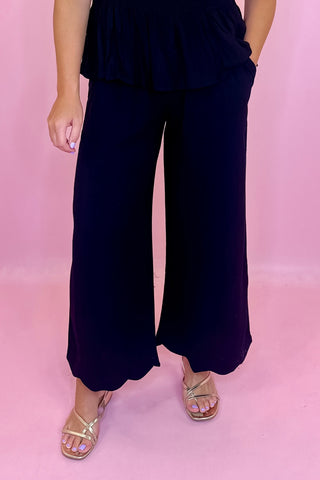 Feel The Breeze Scallop Linen Pant Black