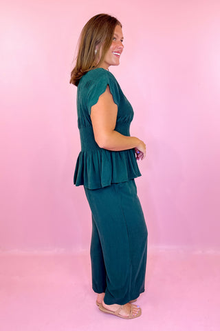 Feel The Breeze Scallop Linen Pant Palm Green
