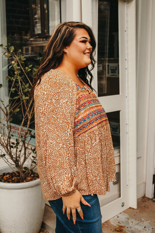 Graceful Glances Marigold Top in Curvey