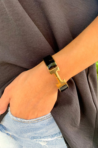 Thick H Bangle