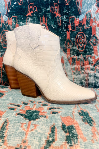 BONNIE CROCODILE BOOTIE IN CREAM